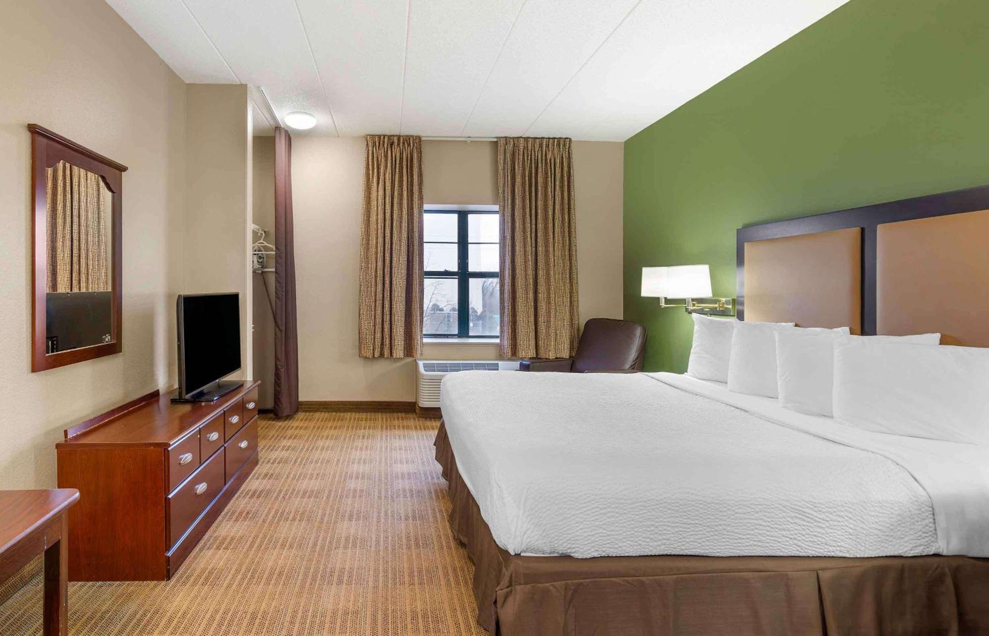 Extended Stay America Select Suites - Chicago - Lisle Bagian luar foto