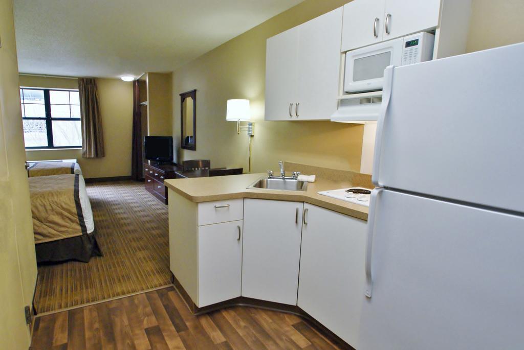 Extended Stay America Select Suites - Chicago - Lisle Bagian luar foto